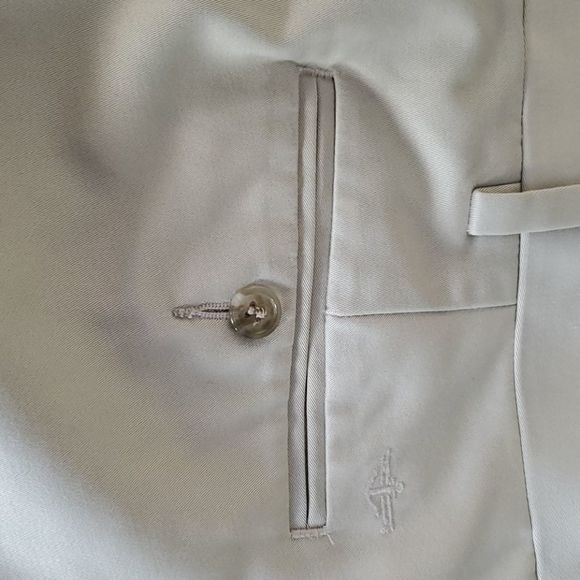 Dockers Classic Fit Signature Khaki - Picture 7 of 7